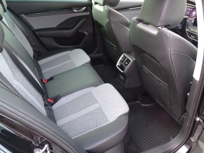 Skoda Octavia 1.5 TSI Selec*DSG*LED*DAB*RFK*ACC*PDC* 