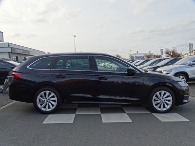 Skoda Octavia 1.5 TSI Selec*DSG*LED*DAB*RFK*ACC*PDC* 