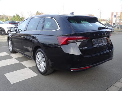 Skoda Octavia 1.5 TSI Selec*DSG*LED*DAB*RFK*ACC*PDC* 
