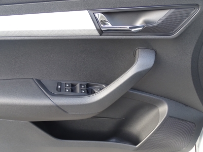 Skoda Karoq 1.5 Selection / LED / SMART-LINK / SHZ 4x 