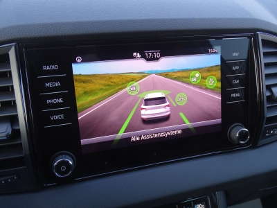 Skoda Karoq 1.5 Selection / LED / SMART-LINK / SHZ 4x 