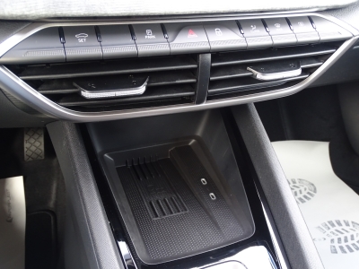 Skoda Octavia 2.0 TDI Selection / DSG / NAVI / LED/AHK