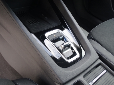 Skoda Octavia 2.0 TDI Selection / DSG / NAVI / LED/AHK