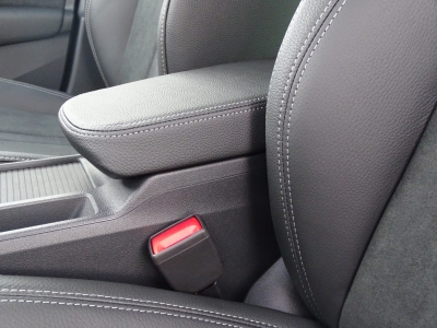 Skoda Octavia 2.0 TDI Selection / DSG / NAVI / LED/AHK