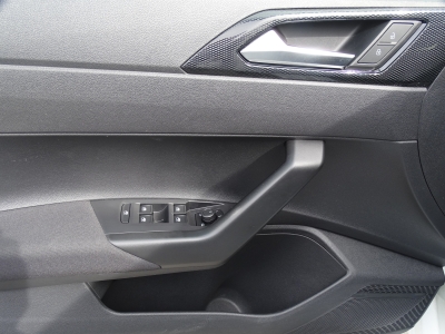 VW Polo 1.0 Life*NAVI*LED*DAB*PDC*CARPLAY*KLIMA*TEL