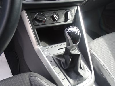 VW Polo 1.0 Life*NAVI*LED*DAB*PDC*CARPLAY*KLIMA*TEL