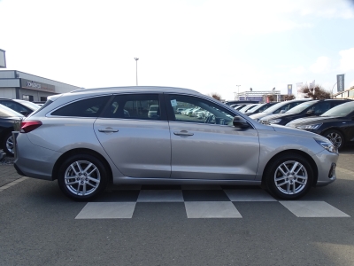 Hyundai i30 1.0 Select Mild-Hybrid / SHZ / CARPLAY / ALU