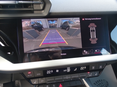 Audi A3 35 TFSI / S-TRONIC / LED / R-KAMERA/ CARPLAY 