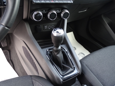 Renault Clio 1.0*NAVI*DAB*LED*SHZG*PDC*TEL.*GJR*TEMPO*