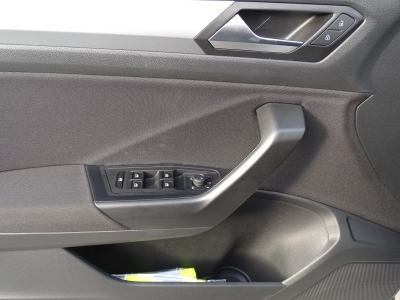 VW T-Roc 1.0 Life / LED / MFL / SHZ / BLUETH. / PDC