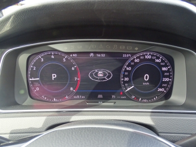 VW Golf 1.5 Highline*DSG*NAVI*SHZG*LED*AHK*GJR*PDC*