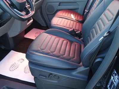 Ford Custom 320 L2 Tourneo Titanium FWD /LEDER / LED