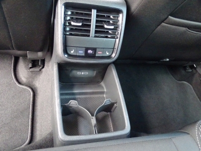 Skoda Octavia 2.0 TDI Selection*DSG*LED*NAVI*AHK*RFK*