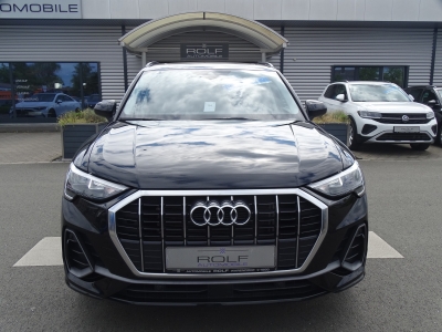 Audi Q3 35 TFSI / S-TRONIC / S LINE / PANO /CARPLAY