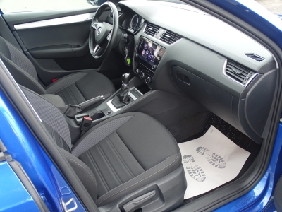 Skoda Octavia 1.5 Ambition / R-KAMERA / SHZ/SMART-LINK