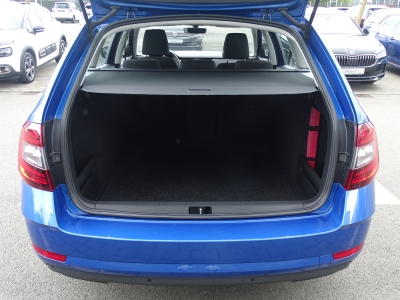 Skoda Octavia 1.5 Ambition / R-KAMERA / SHZ/SMART-LINK
