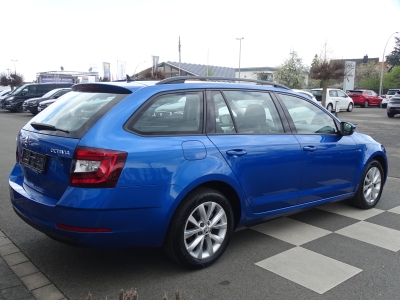 Skoda Octavia 1.5 Ambition / R-KAMERA / SHZ/SMART-LINK