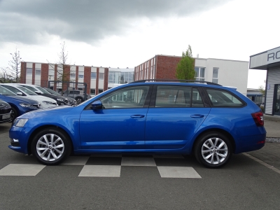Skoda Octavia 1.5 Ambition / R-KAMERA / SHZ/SMART-LINK