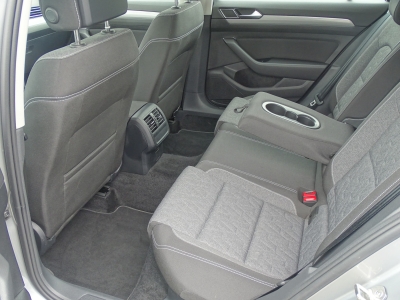 VW Passat 1.5*DSG*LED*APP C.*AHK*RFK*SHZG*PDC*ACC*