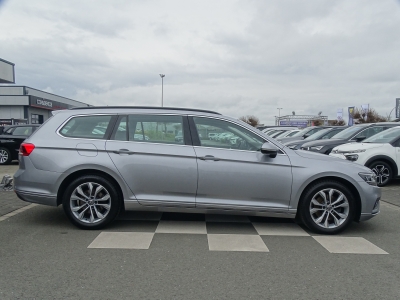 VW Passat 1.5*DSG*LED*APP C.*AHK*RFK*SHZG*PDC*ACC*