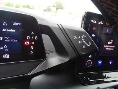 CUPRA Born 58 kwh 150 kw Kamera / NAVI / SHZ / AHK 