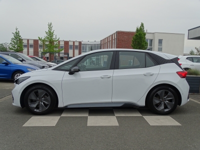 CUPRA Born 58 kwh 150 kw Kamera / NAVI / SHZ / AHK 
