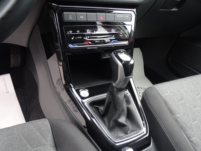 VW T-Cross 1.5 TSI*Life*DSG*LED*CARPLAY*RFK*