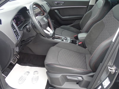 Seat Ateca 2.0 TDI*FR*DSG*AHK*LED*DAB*NAVI*RFK*SHZG*