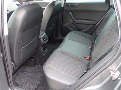 Seat Ateca 2.0 TDI*FR*DSG*AHK*LED*DAB*NAVI*RFK*SHZG*