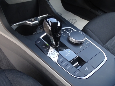 BMW 118i Advantage*STEPTRONIC*LED*SHZG*NAVI*DAB*PDC*