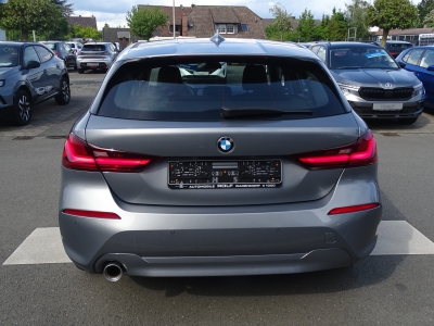 BMW 118i Advantage*STEPTRONIC*LED*SHZG*NAVI*DAB*PDC*