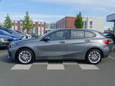 BMW 118i Advantage*STEPTRONIC*LED*SHZG*NAVI*DAB*PDC*