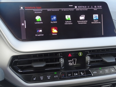 BMW 118i Advantage*STEPTRONIC*LED*NAVI*SHZG*PDC*DAB*