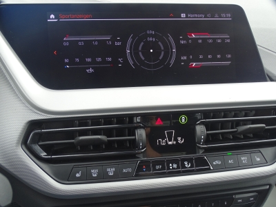 BMW 118i Advantage*STEPTRONIC*LED*NAVI*SHZG*PDC*DAB 