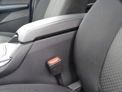 BMW 118i Advantage*STEPTRONIC*LED*NAVI*SHZG*PDC*DAB 