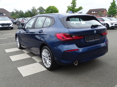 BMW 118i Advantage*STEPTRONIC*LED*NAVI*SHZG*PDC*DAB 