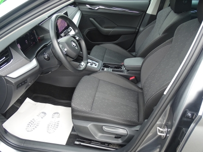 Skoda Octavia 1.5 STYLE*DSG*MATRIX*NAVI*DAB*RFK*PDC*