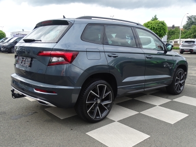 Skoda Karoq 1.5 Sportline*DSG*LED*PANO*SHZ*AHK*CARPLAY