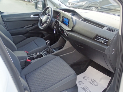 VW Caddy 2.0 TDI / Life /  PDC / RFK / ALU /  AHK 
