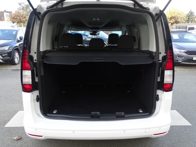 VW Caddy 2.0 TDI / Life /  PDC / RFK / ALU /  AHK 