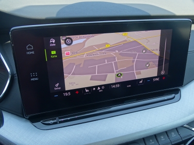 Skoda Octavia 2.0 TDI*LED*PANO*AHK*SHZG*NAVI*ACC*DAB*