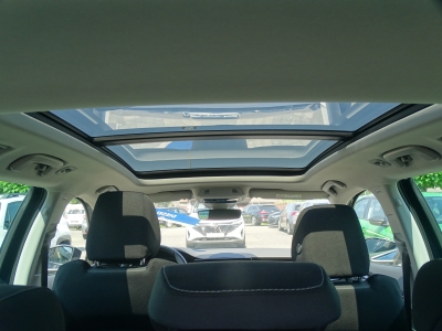 Skoda Octavia 2.0 TDI*LED*PANO*AHK*SHZG*NAVI*ACC*DAB*