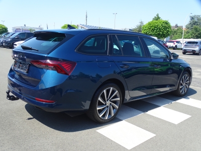 Skoda Octavia 2.0 TDI*LED*PANO*AHK*SHZG*NAVI*ACC*DAB*