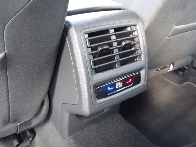 VW Golf 1.5 Active*LED*NAVI*APP CONNECT*SHZG*ACC*