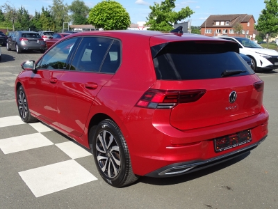 VW Golf 1.5 Active*LED*NAVI*APP CONNECT*SHZG*ACC*