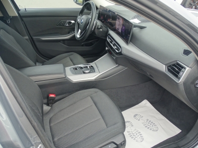 BMW 320 d xDrive*NAVI*LED*SHZG*DAB*LIVE COCKPIT*PDC*