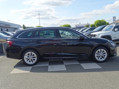 Skoda Octavia 1.5 TSI*Selection*DSG*LED*RFK*DAB*SHZG*
