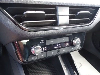 Skoda Kamiq 1.0 Selection*DSG*AHK*DAB*SMART-LINK*LED  