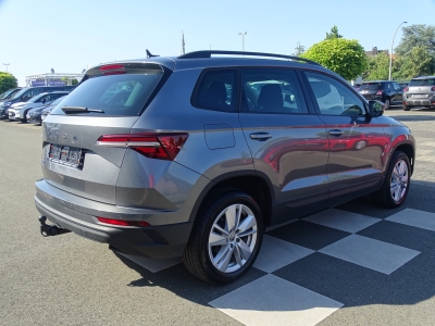 Skoda Karoq 1.5 Selection/ DSG / AHK / 2x PDC /SHZ/LED
