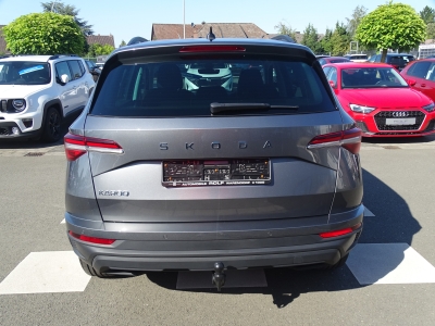 Skoda Karoq 1.5 Selection/ DSG / AHK / 2x PDC /SHZ/LED